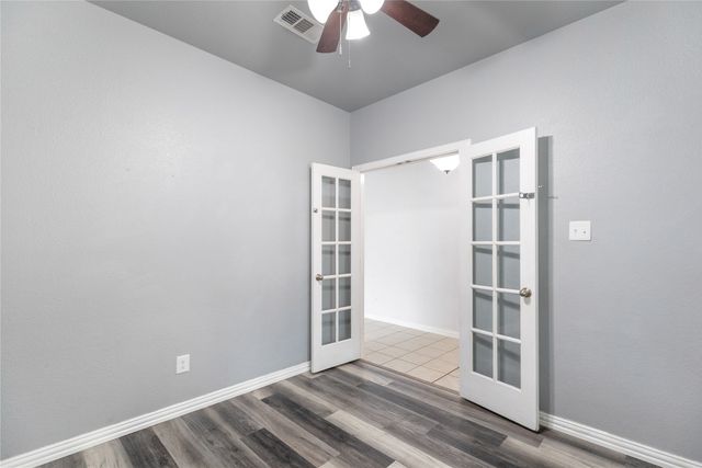 4952 Paddock Drive, Fort Worth, TX 76244