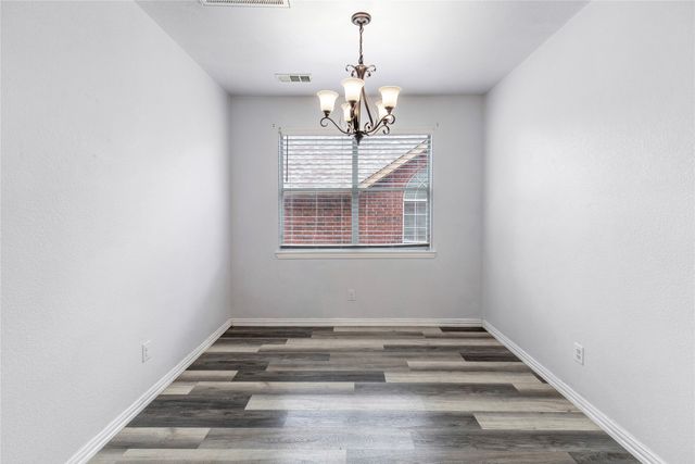 4952 Paddock Drive, Fort Worth, TX 76244