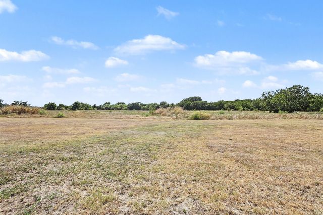 275 Salesville Road, Mineral Wells, TX 76067