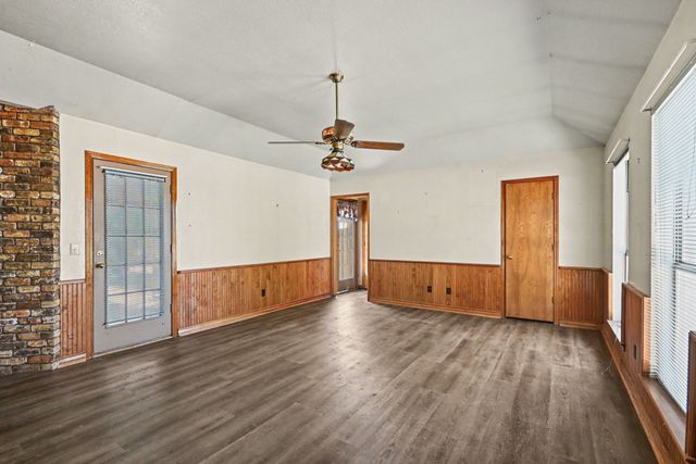 275 Salesville Road, Mineral Wells, TX 76067