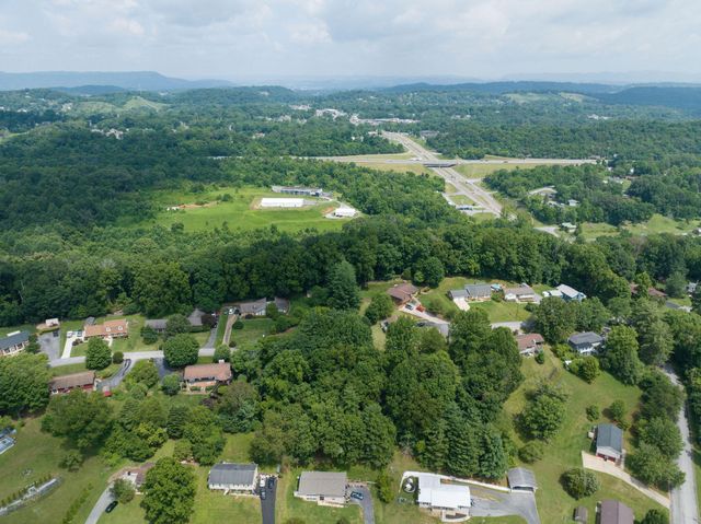 112 Leslie Court, Kingsport, TN 37663