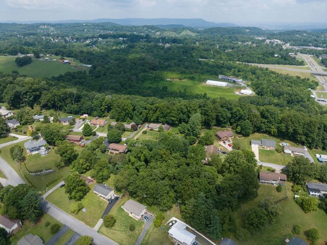 112 Leslie Court, Kingsport, TN 37663