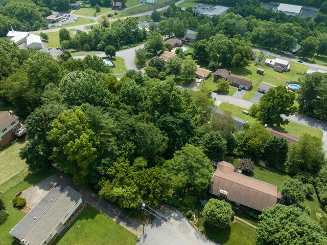 112 Leslie Court, Kingsport, TN 37663