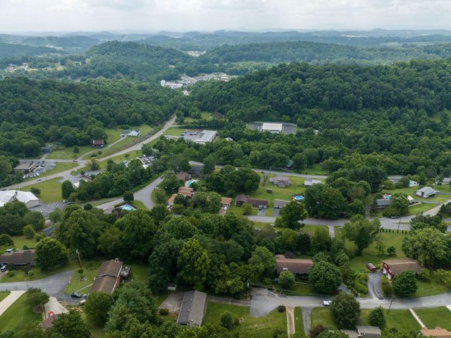 112 Leslie Court, Kingsport, TN 37663