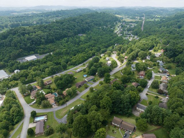 112 Leslie Court, Kingsport, TN 37663