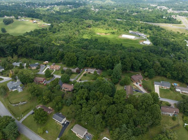 112 Leslie Court, Kingsport, TN 37663