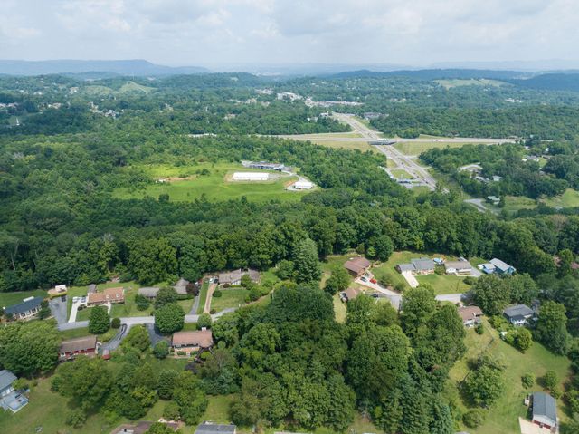 112 Leslie Court, Kingsport, TN 37663