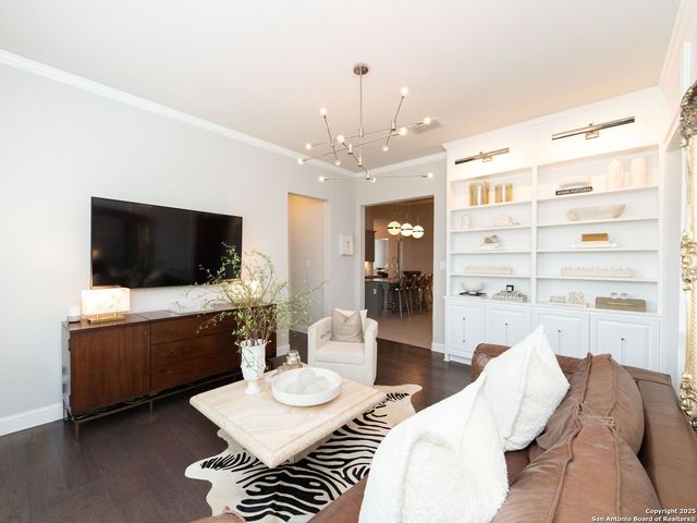 8439 Sierra Hermosa, San Antonio, TX 78255