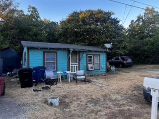 109 E Indiana Avenue, Midlothian, TX 76065