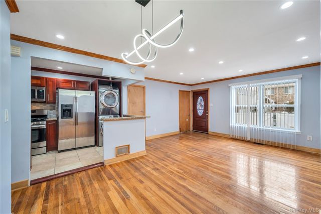 150-43 113th Avenue, Jamaica, NY 11433