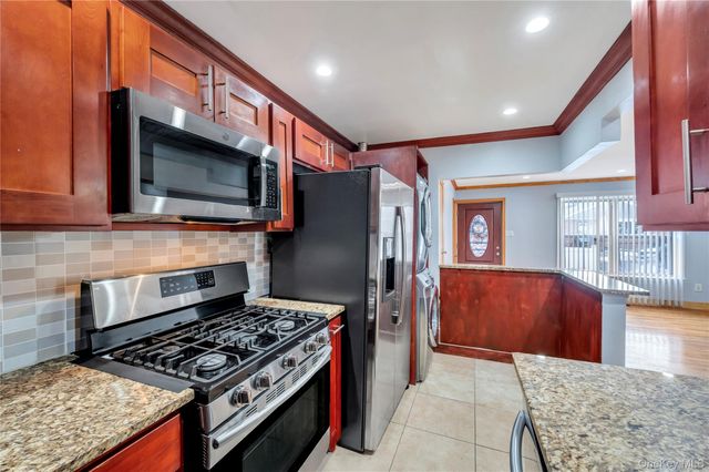 150-43 113th Avenue, Jamaica, NY 11433