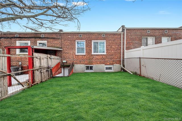 150-43 113th Avenue, Jamaica, NY 11433