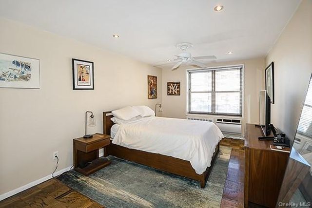 410 E Broadway 2X, Long Beach, NY 11561