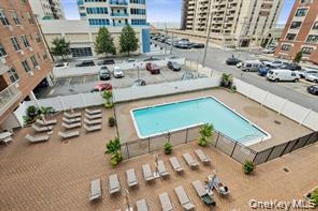 410 E Broadway 2X, Long Beach, NY 11561