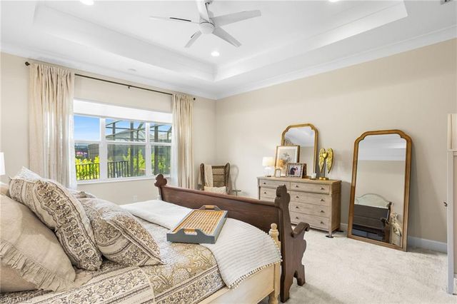 12058 Mimosa ST, Naples, FL 34120