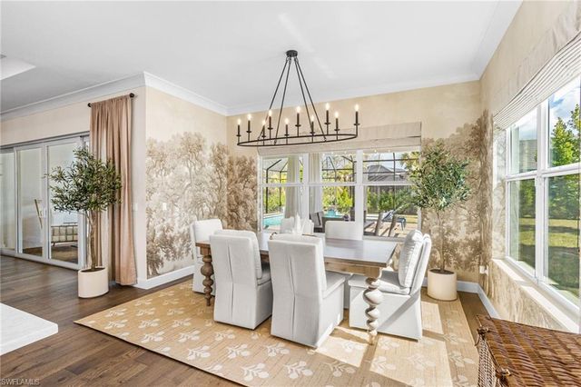 12058 Mimosa ST, Naples, FL 34120