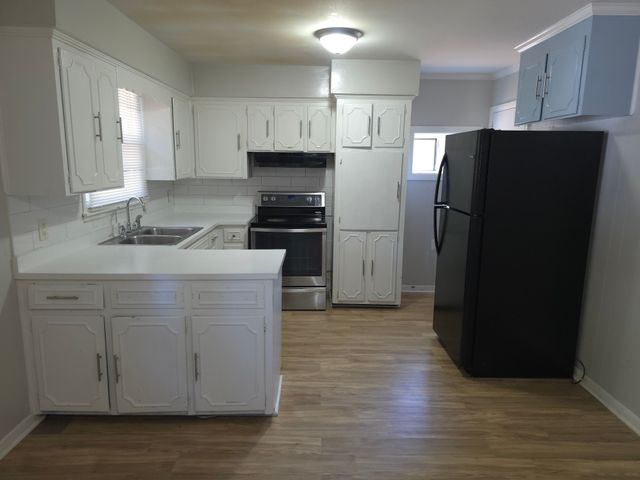 125 Curtis Cross Roads, Hendersonville, TN 37075