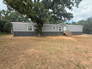 137 Santa Fe Trail, Nocona, TX 76255