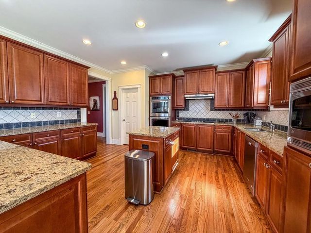 128 Highcrest Drive, Acworth, GA 30101