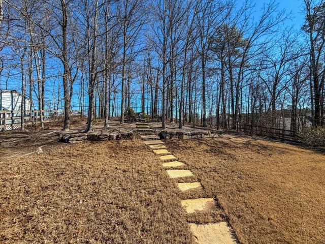 128 Highcrest Drive, Acworth, GA 30101