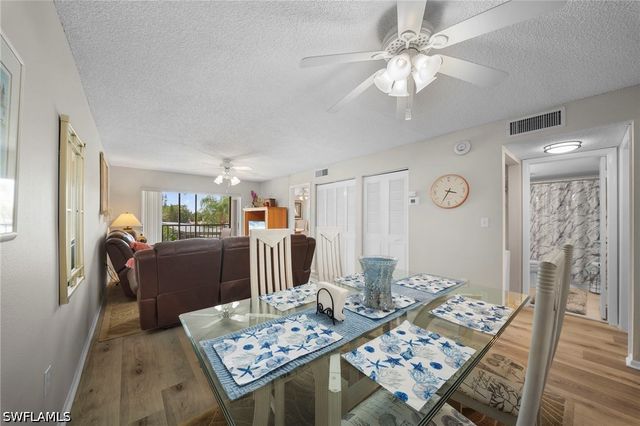 2111 Barkeley LN 10, Fort Myers, FL 33907