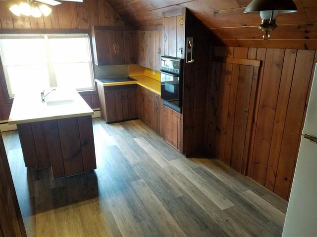 708 W Washington Street, Oregon, IL 61061