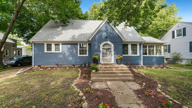 708 W Washington Street, Oregon, IL 61061