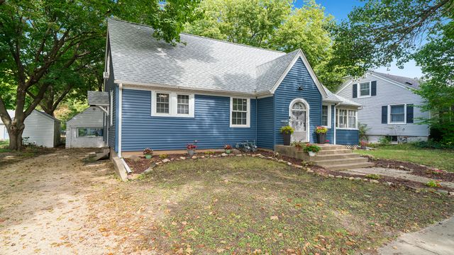 708 W Washington Street, Oregon, IL 61061