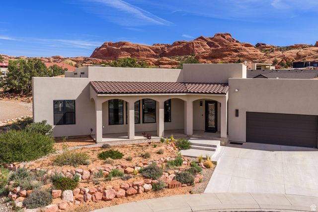 2211 CAMINO DEL CARNERO, Moab, UT 84532