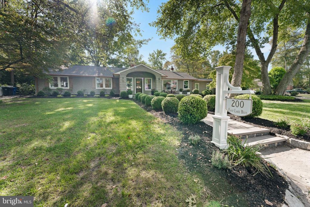 200 E LAKE BLVD, MEDFORD, NJ 08055 — photo 4