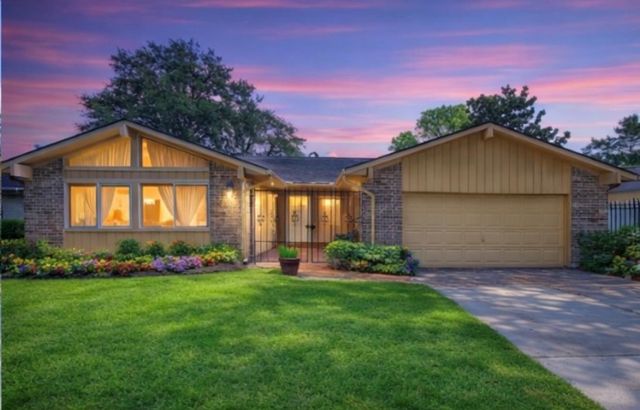 12207 Chartwell Drive, Houston, TX 77031