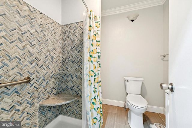 1127 GREEN ST, Philadelphia, PA 19123