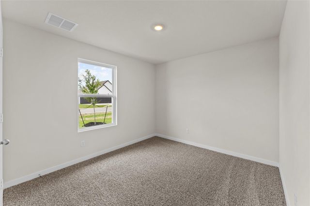 375 ELKINS PRAIRIE DR, Lockhart, TX 78644