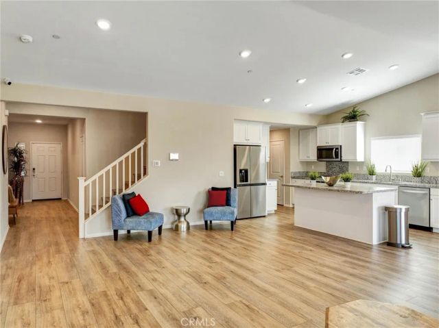 13206 Sierra Moreno Way, Victorville, CA 92394