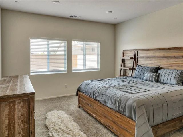 13206 Sierra Moreno Way, Victorville, CA 92394