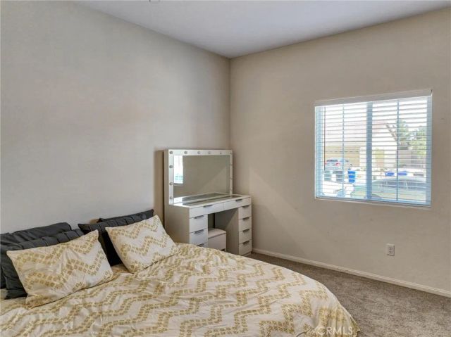 13206 Sierra Moreno Way, Victorville, CA 92394