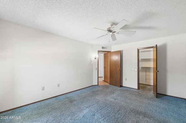 10538 W PALMERAS Drive, Sun City, AZ 85373