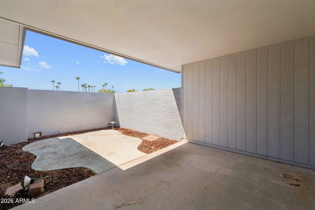 10538 W PALMERAS Drive, Sun City, AZ 85373