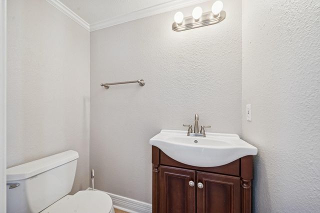 22105 Zapata Drive, Galveston, TX 77554
