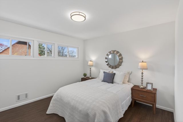 4301 Penn Avenue N, Minneapolis, MN 55412