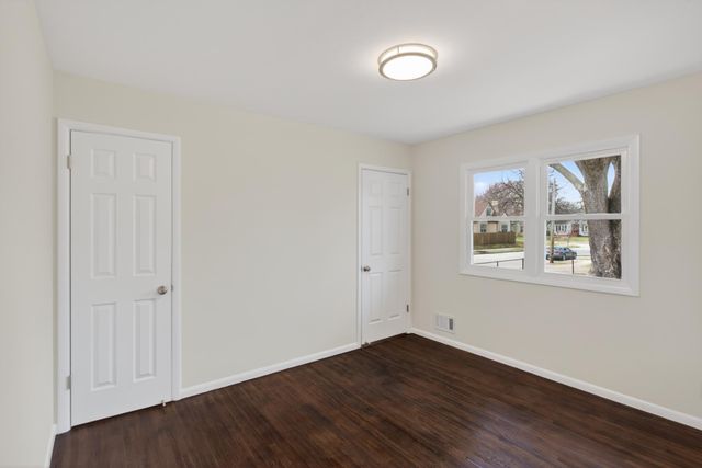 4301 Penn Avenue N, Minneapolis, MN 55412