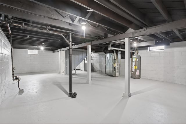 4301 Penn Avenue N, Minneapolis, MN 55412