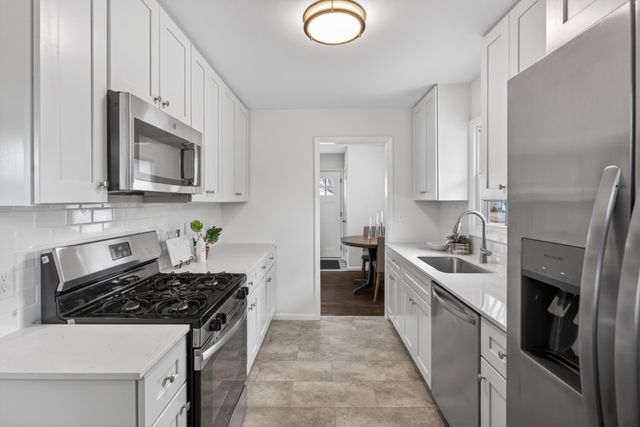 4301 Penn Avenue N, Minneapolis, MN 55412