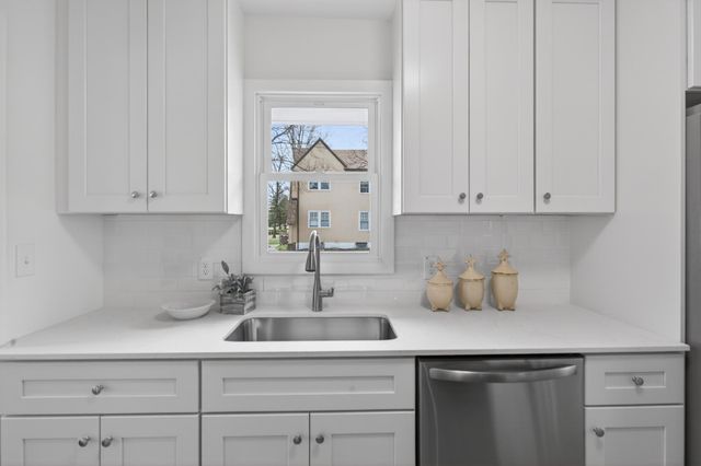 4301 Penn Avenue N, Minneapolis, MN 55412