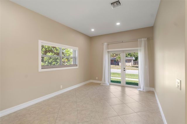 698 NW 12th Rd, Boca Raton, FL 33486