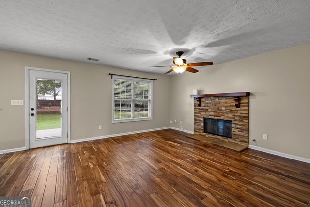 61 Thorne Berry Drive, Hampton, GA 30228
