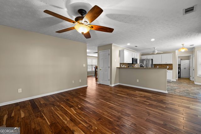 61 Thorne Berry Drive, Hampton, GA 30228