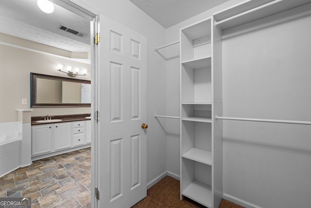 61 Thorne Berry Drive, Hampton, GA 30228