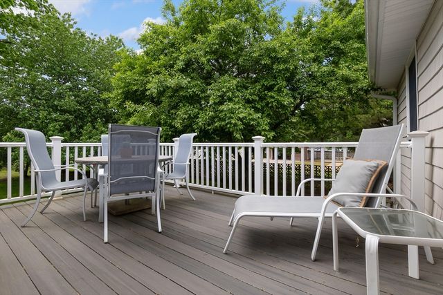 31 Charme Road, Billerica, MA 01821