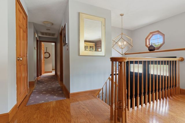 31 Charme Road, Billerica, MA 01821